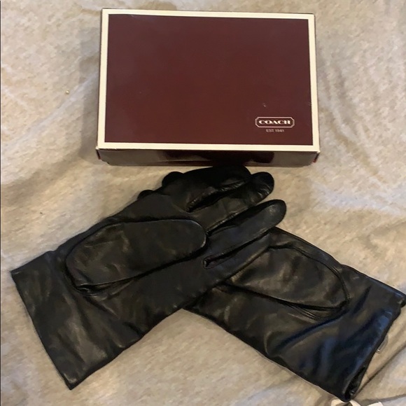 Coach Leather Gloves - Picture 2 of 3